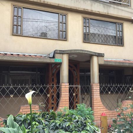 Casa Familiar Apartment Bogota Exterior photo